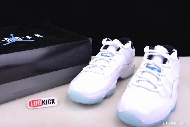 Legend Air Blue AV2187-117 Low 11 Jordan 0810
